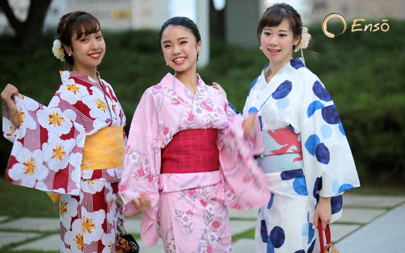 Phụ nữ Nhật có thân hình mảnh mai, mi nhon nhờ những thói quen sống tốt